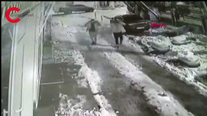 Şafak Mahmutyazıcıoğlu'na saldıranların kaçış anı ortaya çıktı