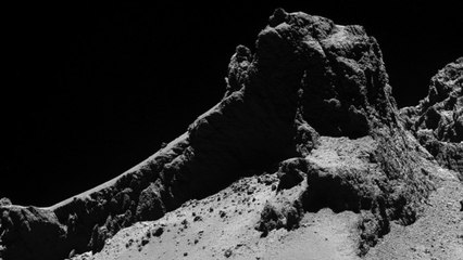 Rosetta dévoile les secrets surprenants de la comète Tchouri