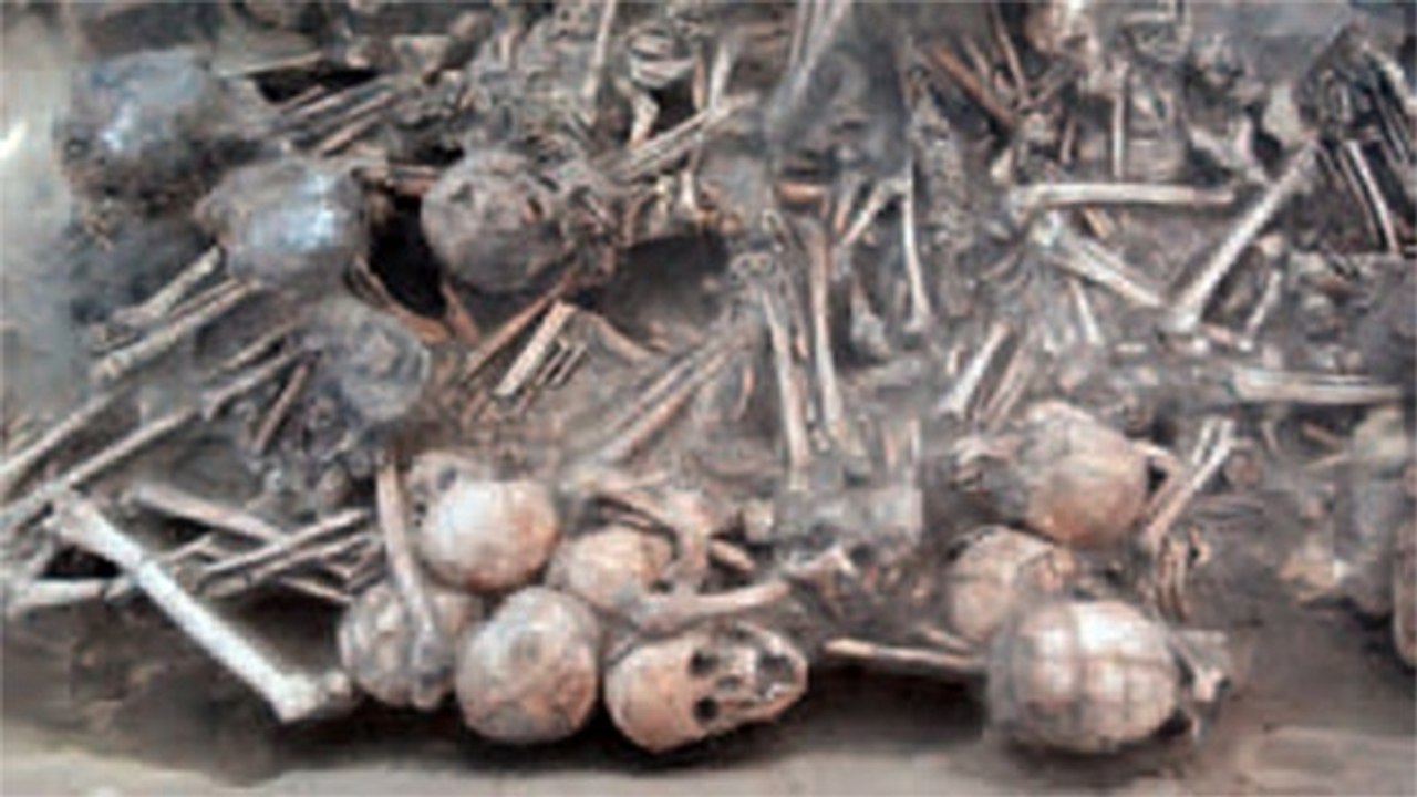 Près de 100 corps retrouvés entassés dans une maison préhistorique en Chine