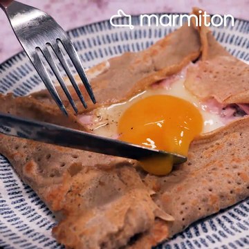 Crêpes au Sarrasin farcies à l'oeuf, fromage et jambon