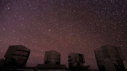 Le magnifique time lapse du ciel étoilé depuis une montagne Chilienne