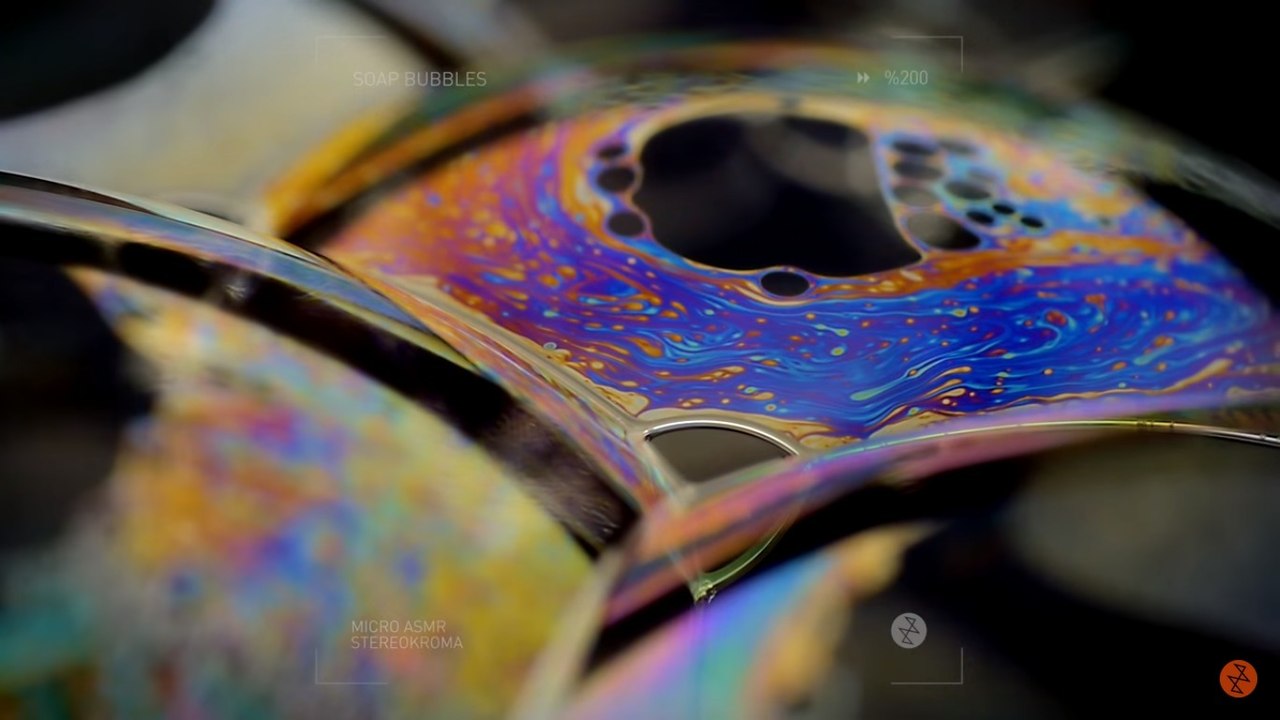 L'étonnante beauté des bulles de savons filmées en très gros plan