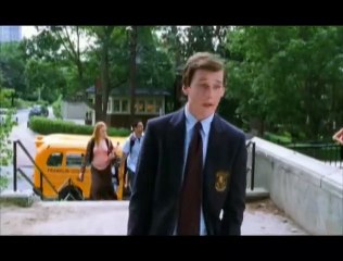 Charlie İş Başında Orijinal Fragman