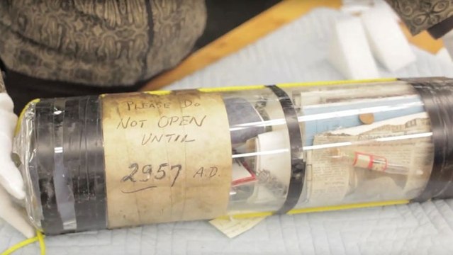 Une capsule temporelle à ouvrir en 2957 retrouvée par hasard sous le sol du MIT