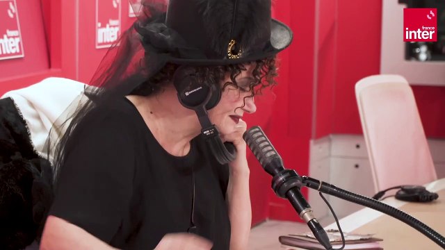 Sapho reprend Les Passantes de Brassens