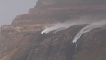 Quand une cascade se met à couler à l'envers en Ecosse