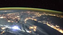Un astronaute filme un orage spectaculaire depuis l'ISS