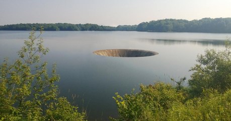 Dieser Stausee hat einen spektakulären Stöpsel