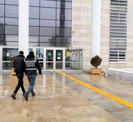 Araçlardan akü çalan zanlı yakalandı