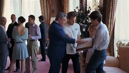 Başka Bir Yerde Orijinal Fragman