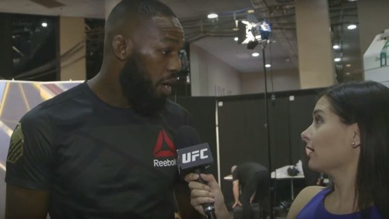 UFC 197: Jon Jones und seine überraschende Reaktion auf die Verletzung von Ovince Saint-Preux