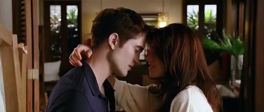 Alacakaranlık Efsanesi: Şafak Vakti Bölüm 1 Orijinal Fragman