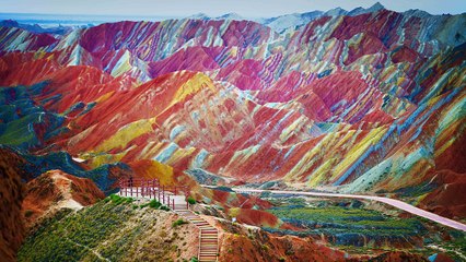 Le secret des montagnes Danxia, l'un des lieux les plus surréalistes de la planète