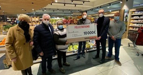 Au chômage depuis deux ans, une mère de famille remporte 10 000 euros et un CDI dans son habituel supermarché
