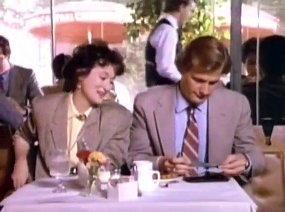 Heartburn Orijinal Fragman