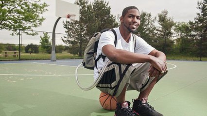 Cet Américain de 25 ans a vécu pendant plus d'un an sans coeur