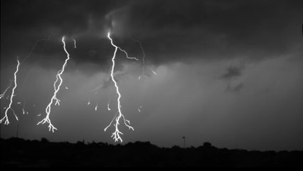 La vidéo d'un éclair à 7000 images par seconde