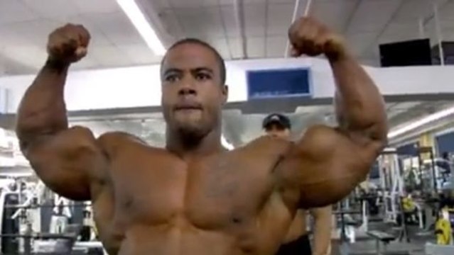 Bodybuilding: der beeindruckende Bizeps des Bodybuilders Anthoneil Champagnie