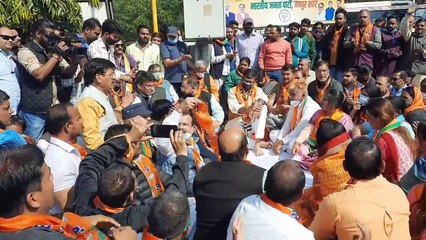 सरकार के खिलाफ फूटा भाजपाईयों का गुस्सा, इन नेताओं ने बनाए रखी दूरी..