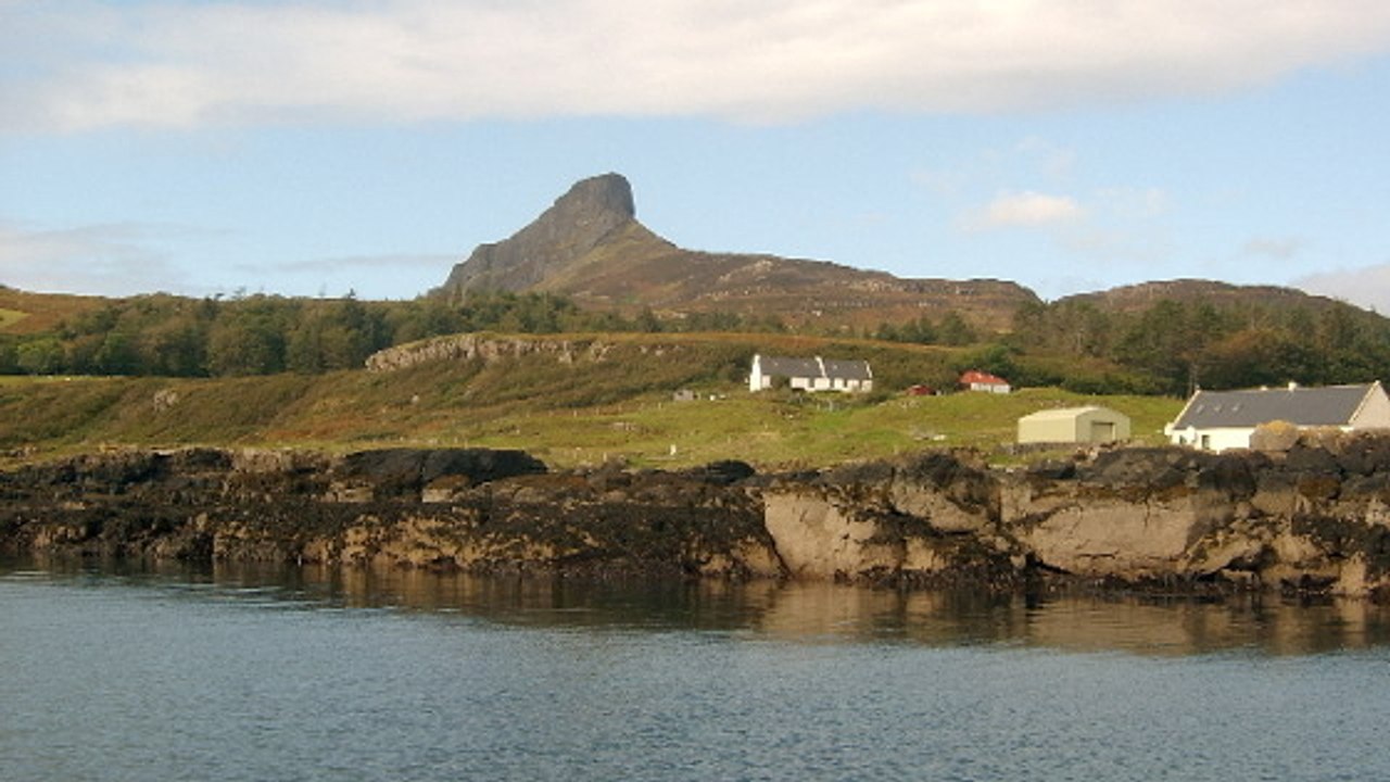 Eigg, cette petite île écossaise qui fonctionne presque uniquement aux énergies renouvelables