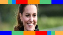 Kate Middleton un ballon de rugby à la main  vidéo détonnante pour une occasion spéciale