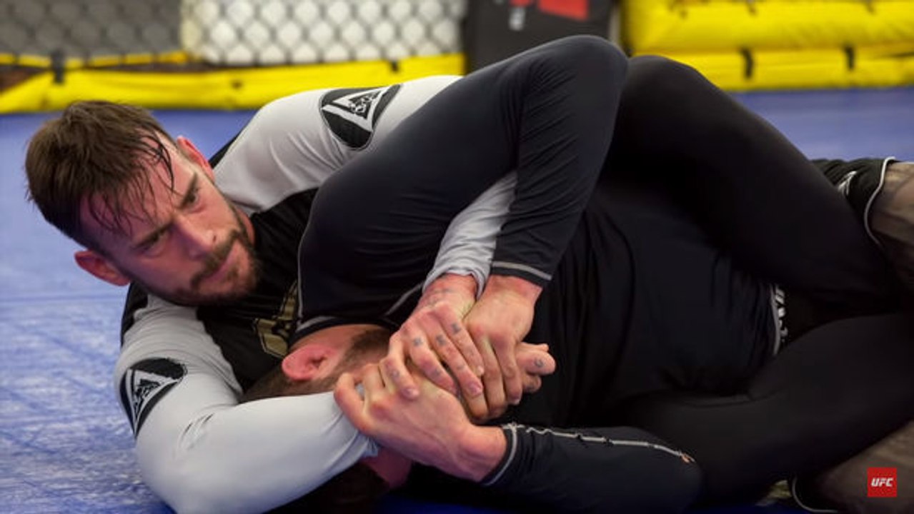CM Punk: Diese einmaligen Bilder zeigen das verblüffende MMA-Training des ehemaligen WWE-Stars