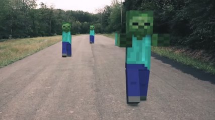 Minecraft : un joueur affronte les zombies du jeu dans la vraie vie