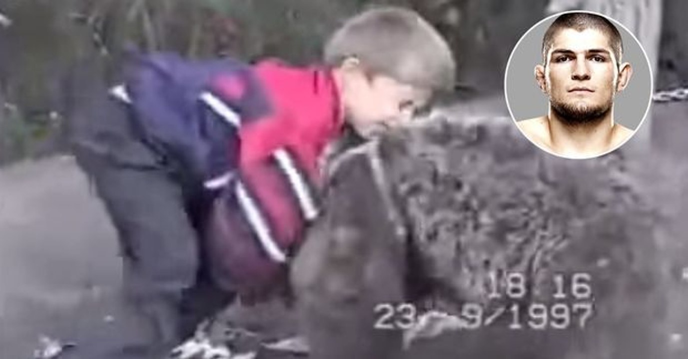 Khabib nurmagomedov kämpfte schon als kind und zwar gegen einen bären!