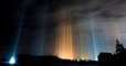 Des "piliers de lumière", ces majestueuses colonnes lumineuses qui ont envahi le ciel canadien