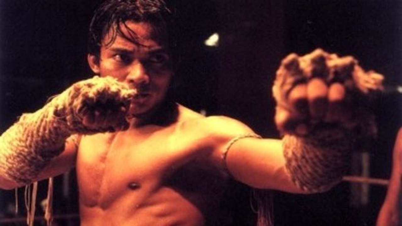 Tony Jaa zeigt in Hong-Kong eine beeindruckende Muay-Boran-Demonstration!