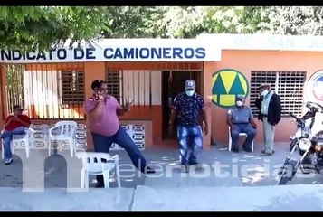 #NacionalesTN  / Transportistas denuncian saqueo a pana de arroz