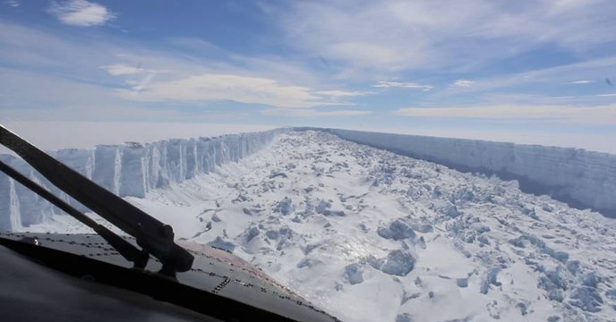 En Antarctique, des scientifiques vont explorer un monde caché sous la banquise depuis 120 000 ans