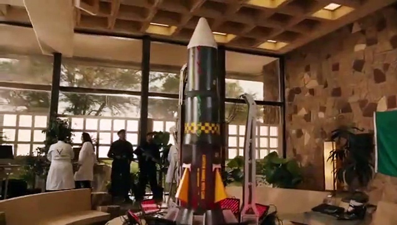 Ustura Dönüyor Orijinal Fragman (2)