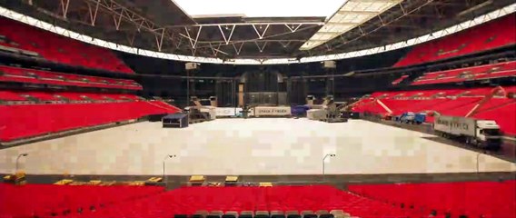 Robbie Williams : Take the Crown Stadium Tour Altyazılı Fragman