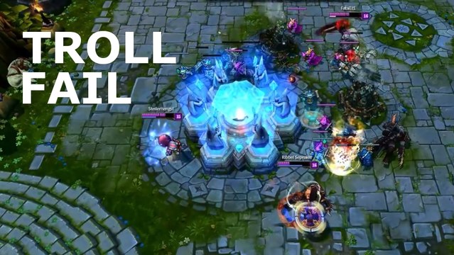 League of Legends : il ne faut jamais crier victoire trop tôt dans une partie