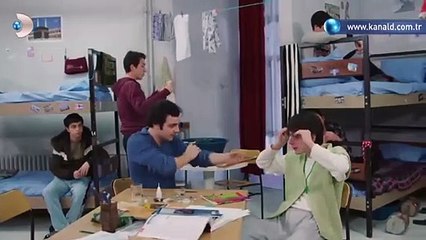 Boynu Bükükler - Fragman