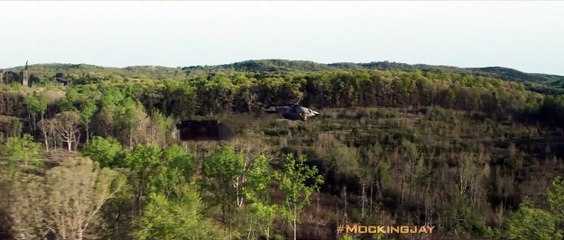 Açlık Oyunları : Alaycı Kuş Bölüm Tv Spot: Critics Rave