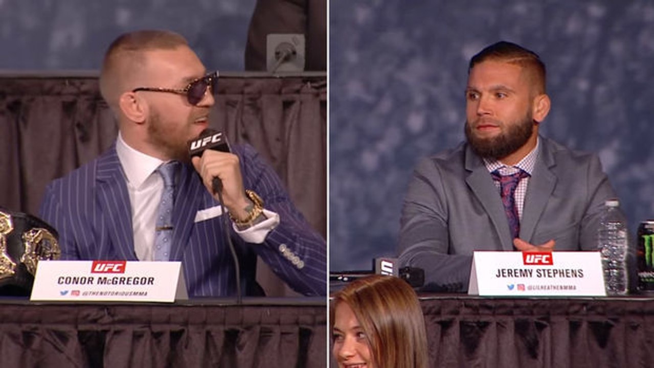 Conor McGregor demütigt Jeremy Stephens bei der Pressekonferenz für die UFC 205
