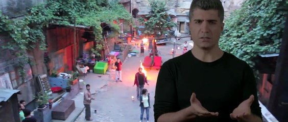 Özcan Deniz -  Sevimli Tehlikeli&#039;yi Anlatıyor!