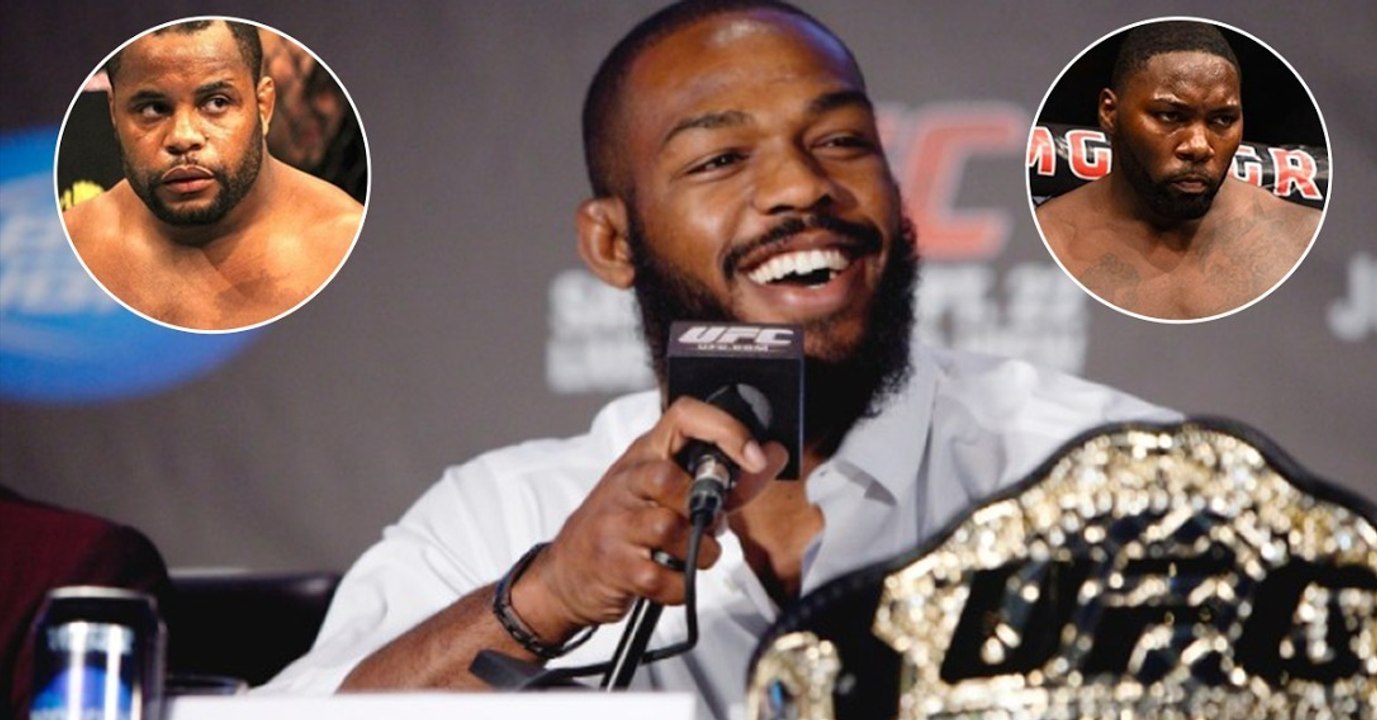 Jon Jones lacht Daniel Cormier und Anthony Johnson aus wie noch nie