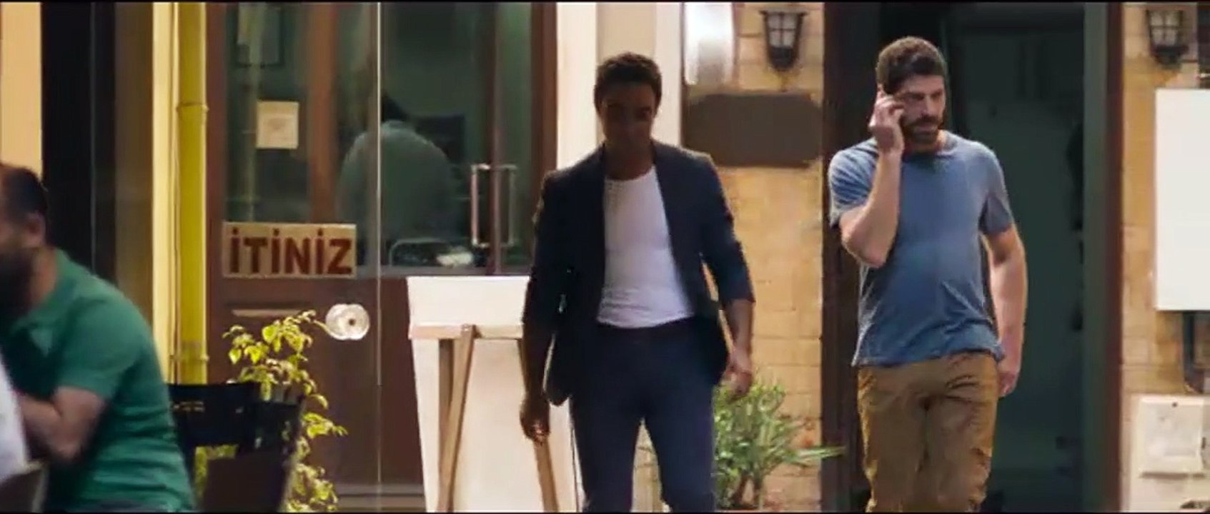 Kırmızı - Hayat Video Klip