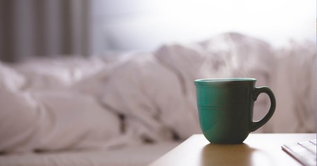 Si vous dormez moins de 6 heures par nuit, vous risquez... d'être déshydratés