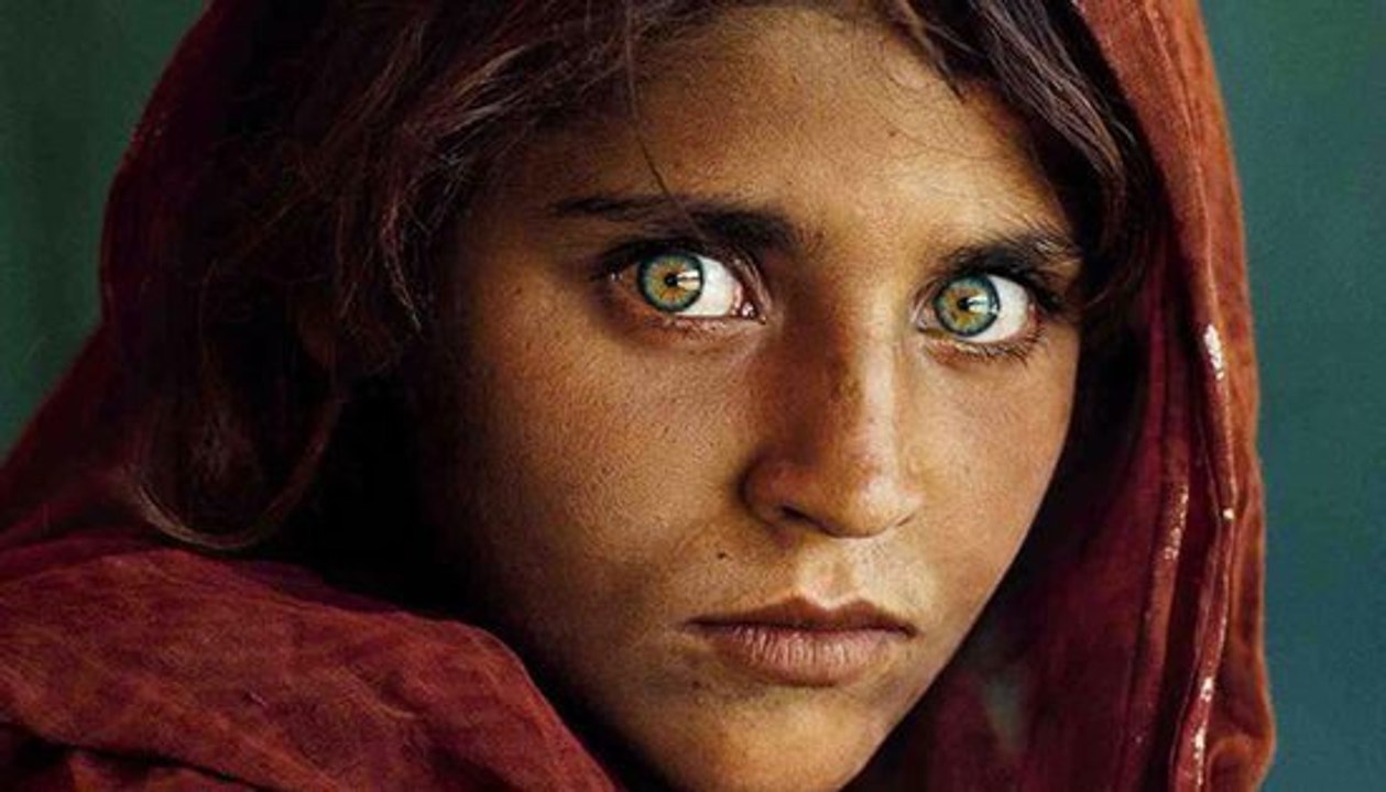 Das „afghanische Mädchen mit den grünen Augen“ des amerikanischen Fotografen Steve McCurry wurde in Pakistan verhaftet