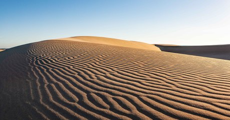 Des poussières géantes du Sahara bouleversent les lois de la physique