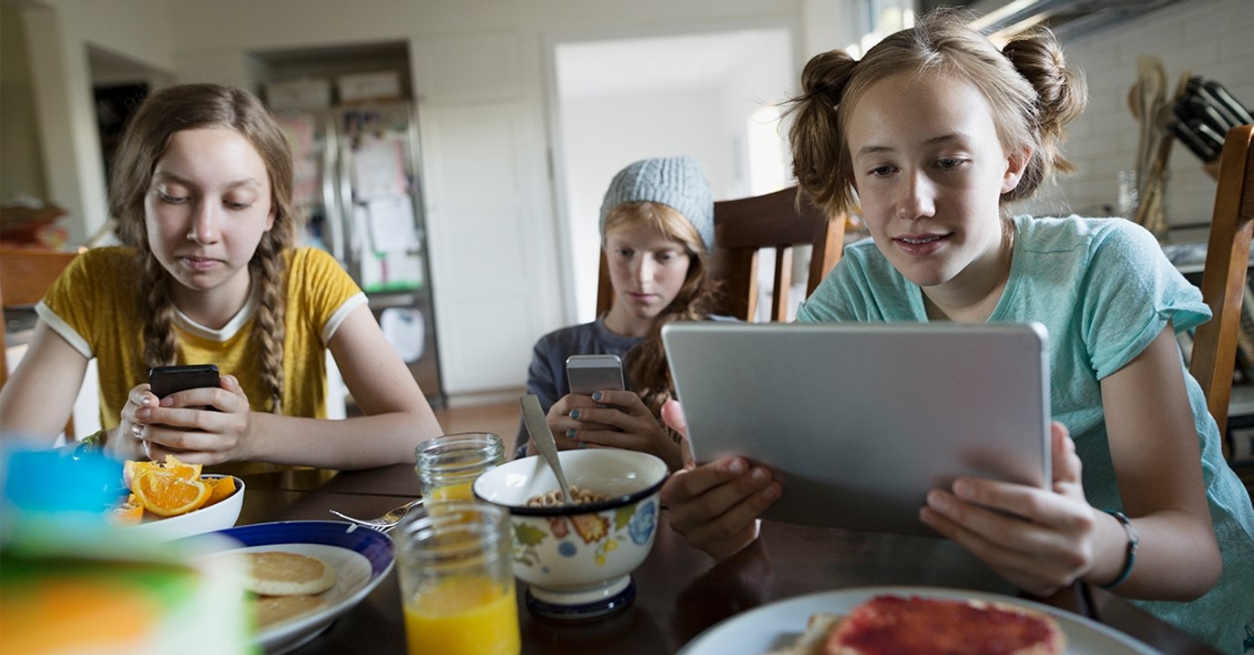 Les réseaux sociaux auraient une influence sur l'alimentation des enfants