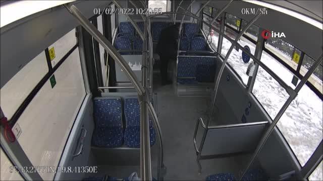 Son dakika haber! Çöp sandığı poşetten 4 bin 900 TL çıktı- Şoförden alkışlanacak davranış kamerada