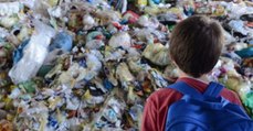 Un accord entre le gouvernement, les entreprises et les ONG pour réduire les emballages plastique