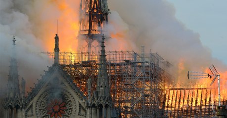 Incendie de Notre-Dame de Paris : comment le feu a-t-il pu se propager si vite ?