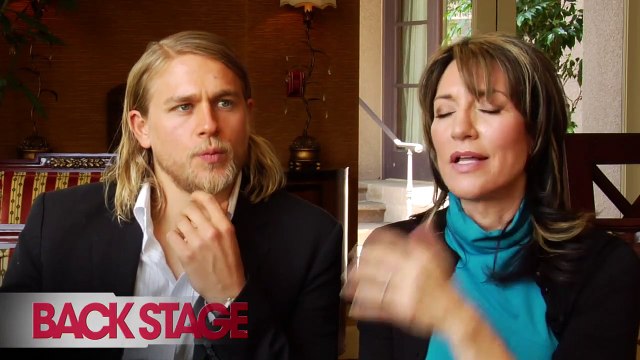 Sons of Anarchy Saison 0 - Interview de Charlie Hunnam et Katey Sagal (EN)