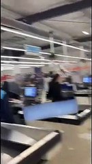 Un conducteur termine dans les caisses d'un magasin Action au Mans !
